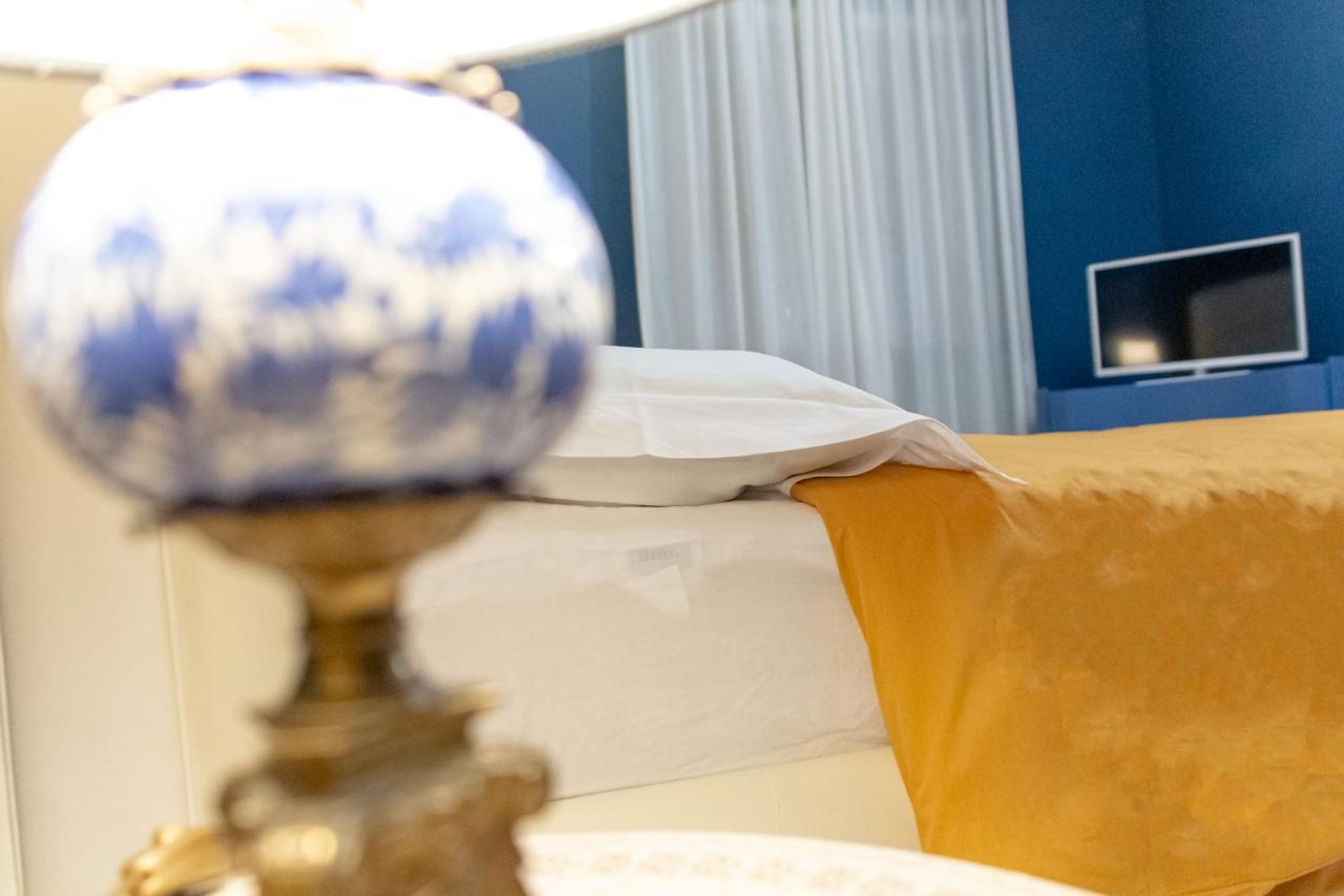 Interno 9 Hotell Bari Eksteriør bilde